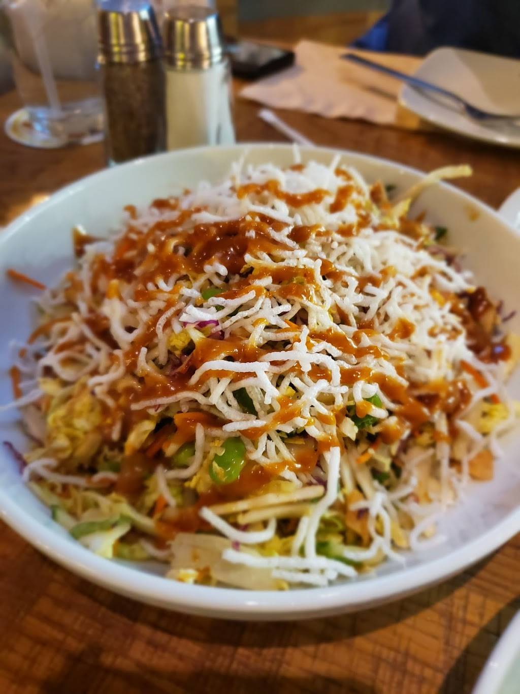 California Pizza Kitchen at CoolSprings Galleria | restaurant | 1800 Galleria Blvd, Franklin, TN 37067, USA | 6156148115 OR +1 615-614-8115