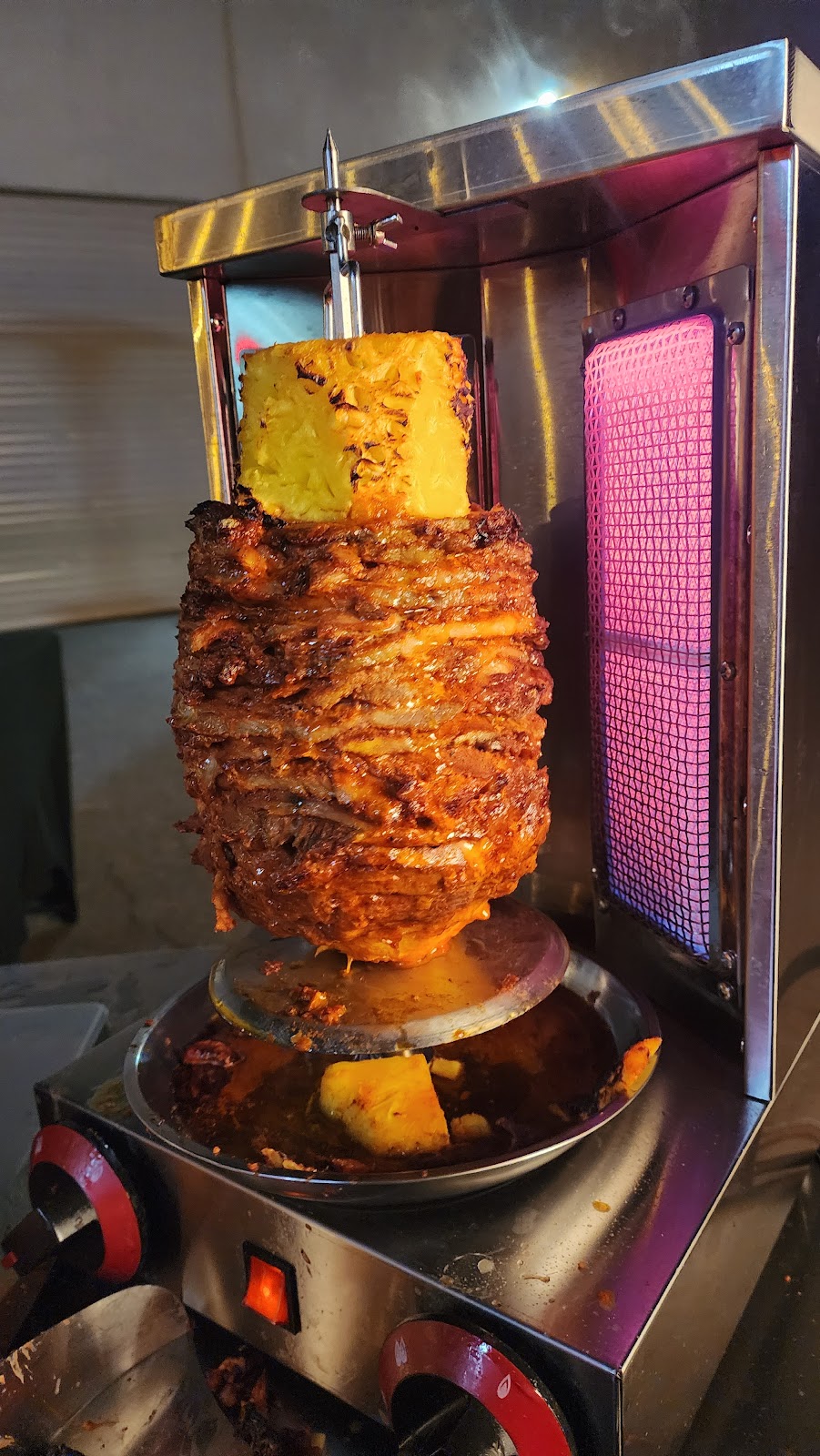 TaQuero Muncho | restaurant | 9853 N 19th Ave, Phoenix, AZ 85021, USA | 4804016683 OR +1 480-401-6683