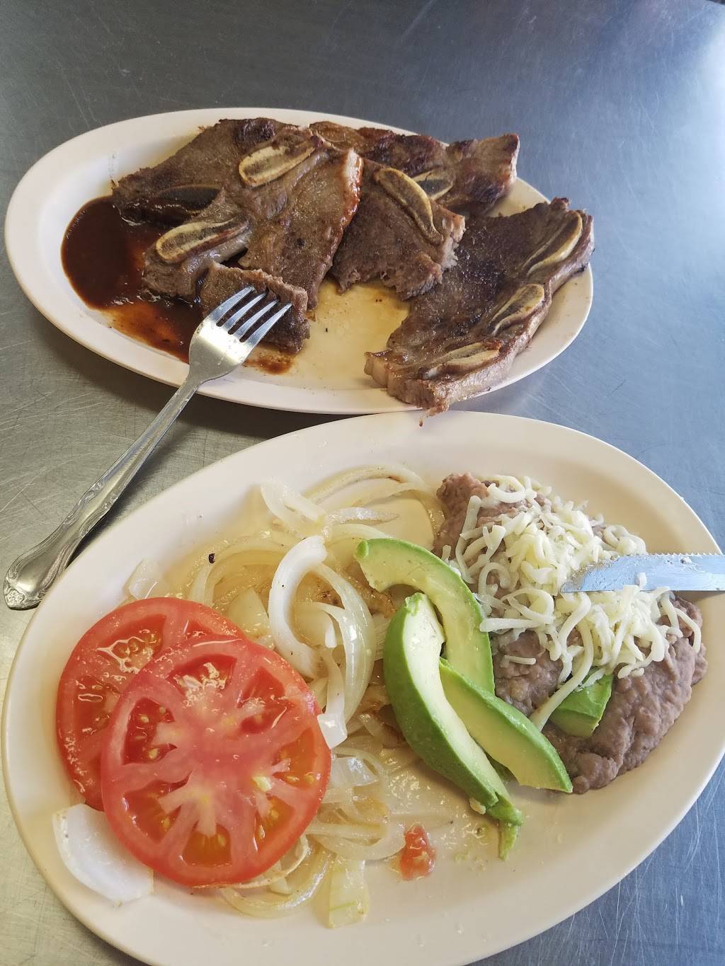 El Mezquite | restaurant | 3121 W Cermak Rd, Chicago, IL 60623, USA | 7738223877 OR +1 773-822-3877