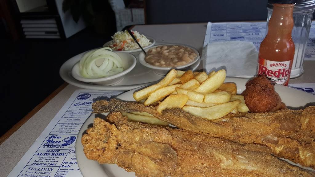 Blue Grass Restaurant | restaurant | 143 W Kentucky Dr, La Center, KY 42056, USA | 2706655391 OR +1 270-665-5391