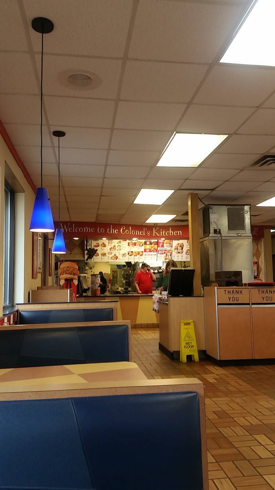 KFC | restaurant | 4250 E Southport Rd, Indianapolis, IN 46237, USA | 3177887272 OR +1 317-788-7272