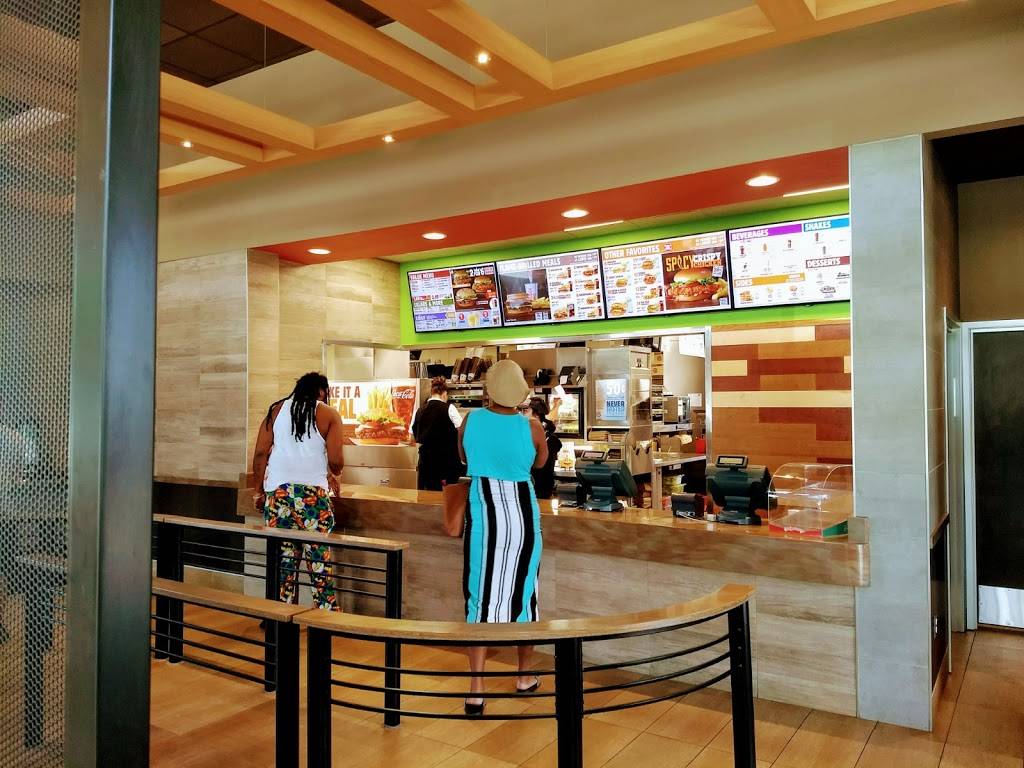 Burger King | restaurant | 10997 Colonial Blvd, Fort Myers, FL 33913, USA | 2393340007 OR +1 239-334-0007