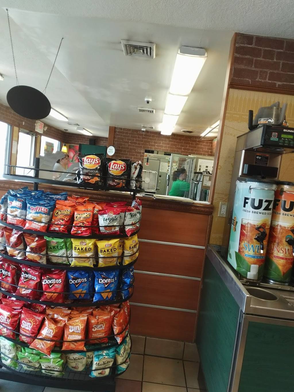 Subway | restaurant | 1001 E Main St, Newark, OH 43055, USA | 7403458071 OR +1 740-345-8071
