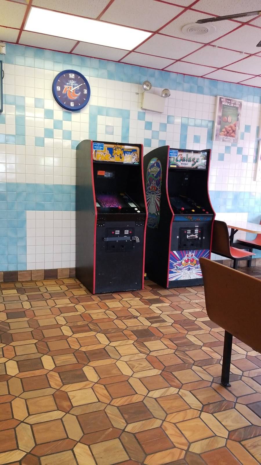 Mr. Submarine | meal takeaway | 6341 W 26th St, Berwyn, IL 60402, USA | 7087959633 OR +1 708-795-9633