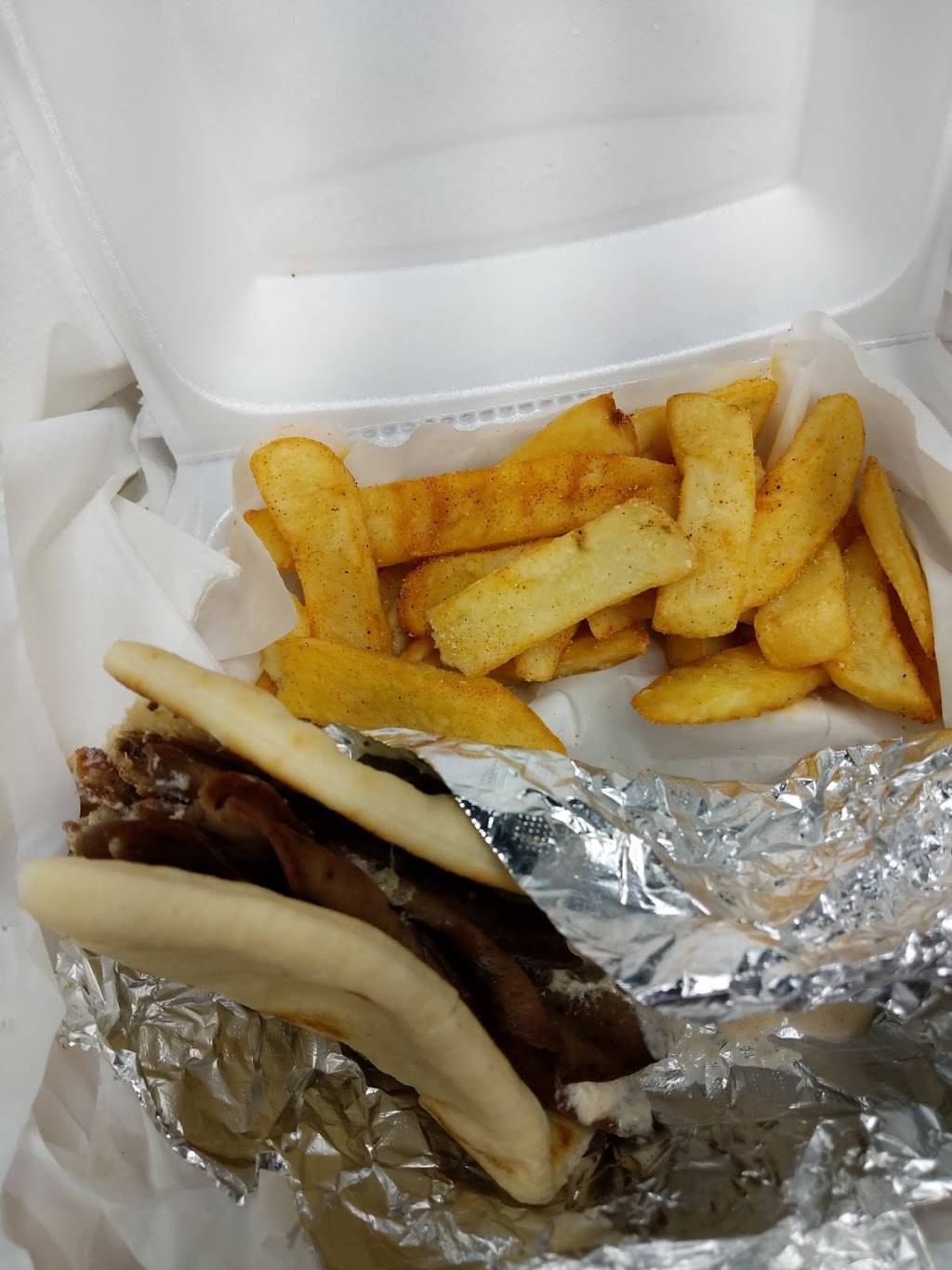 THE GYRO JOINT | restaurant | Houston, TX 77033, USA | 7136374584 OR +1 713-637-4584