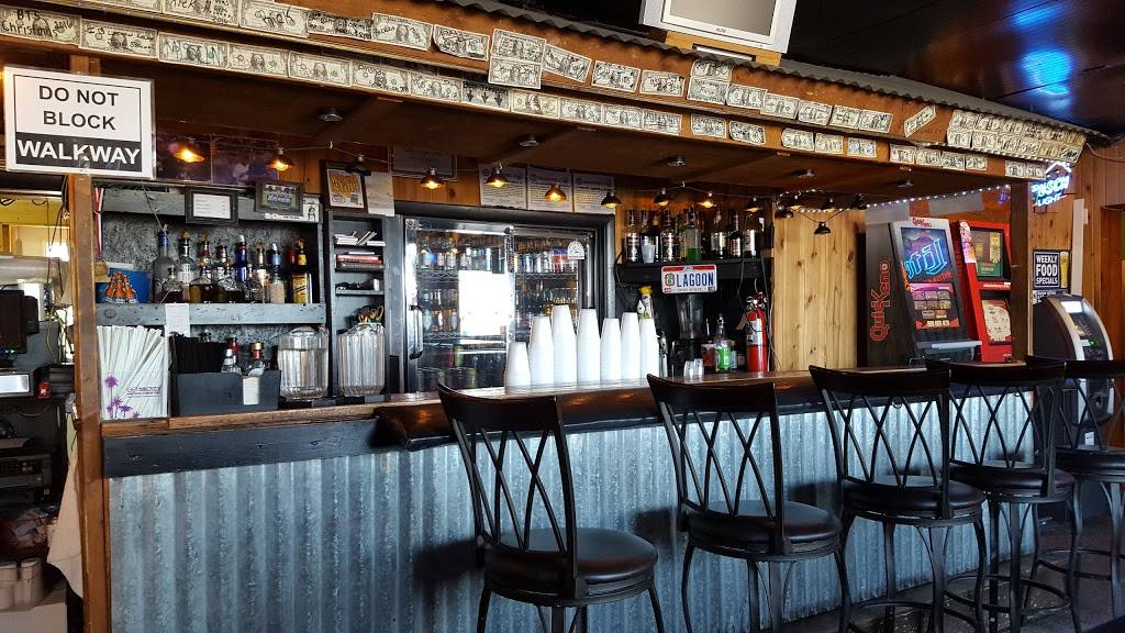 Lagoon Saloon | restaurant | 3131 W Wayne Rd, Port Clinton, OH 43452, USA | 4197345192 OR +1 419-734-5192