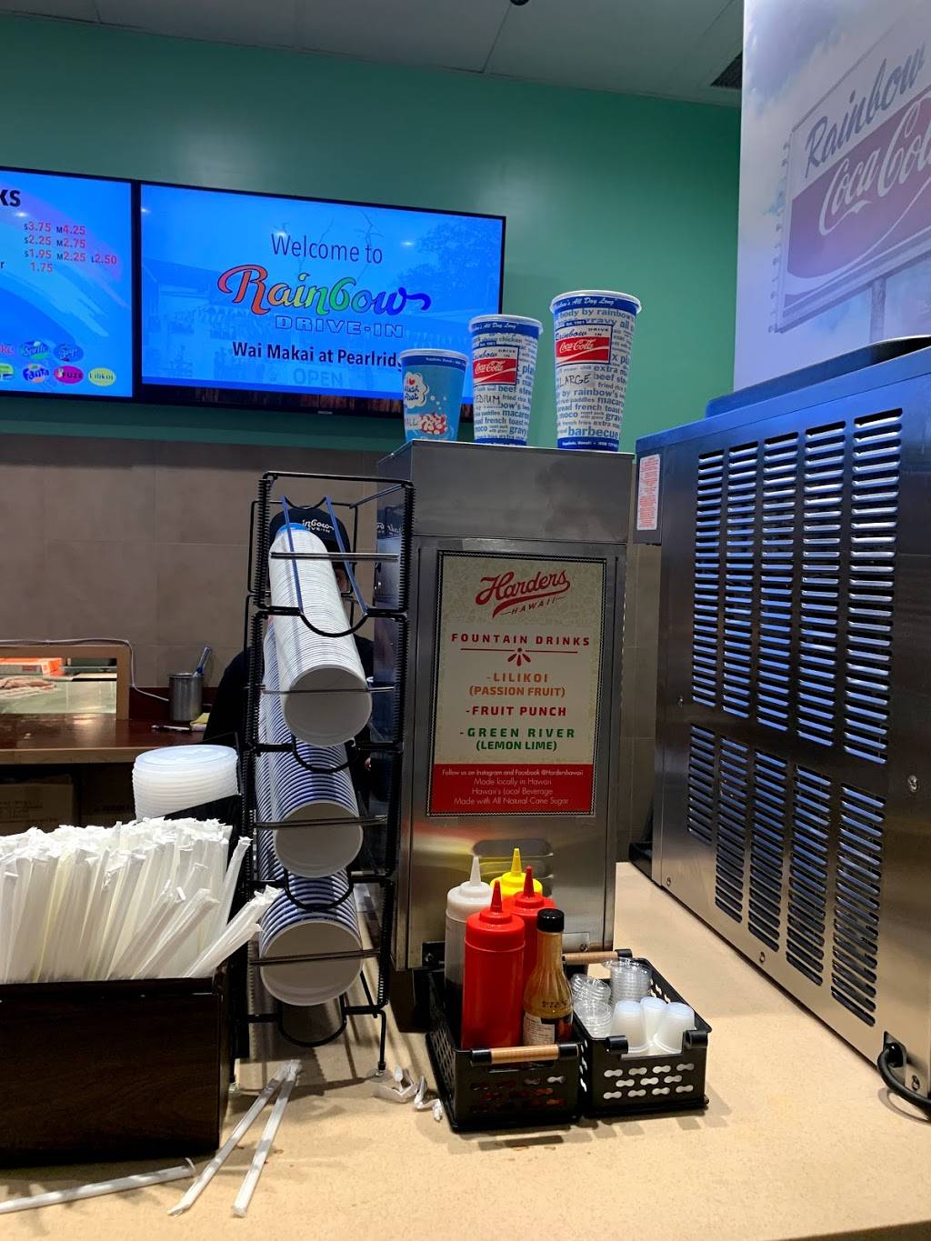 Rainbow Drive-In - Wai Makai At Pearlridge | restaurant | 98-1005 Moanalua Rd, Aiea, HI 96701, USA | 8084883788 OR +1 808-488-3788