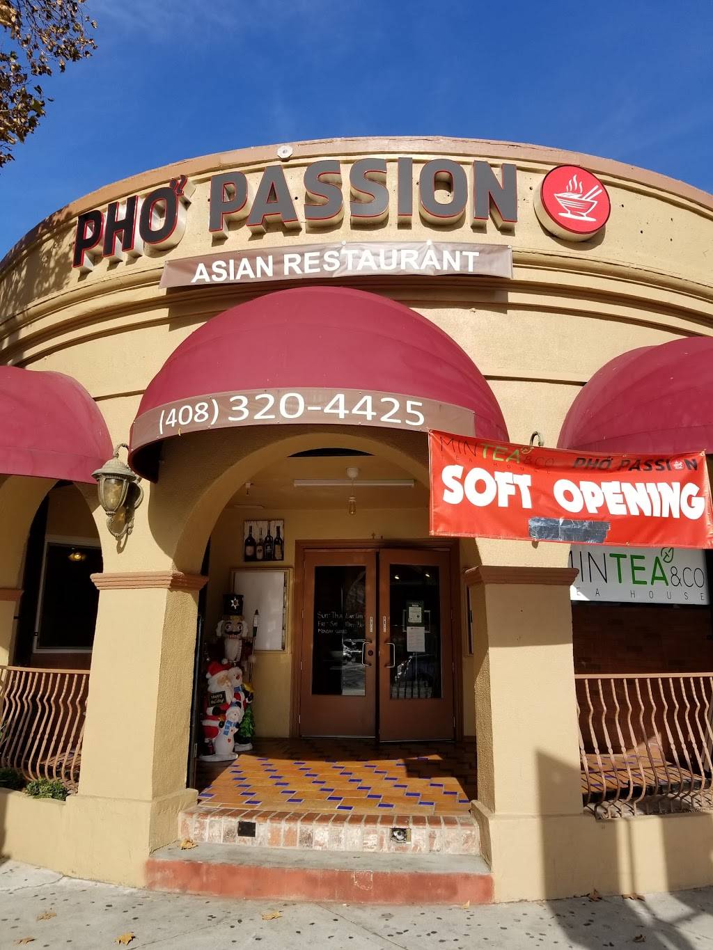 Pho Passion | restaurant | 301 E Santa Clara St, San Jose, CA 95113, USA | 4083204425 OR +1 408-320-4425