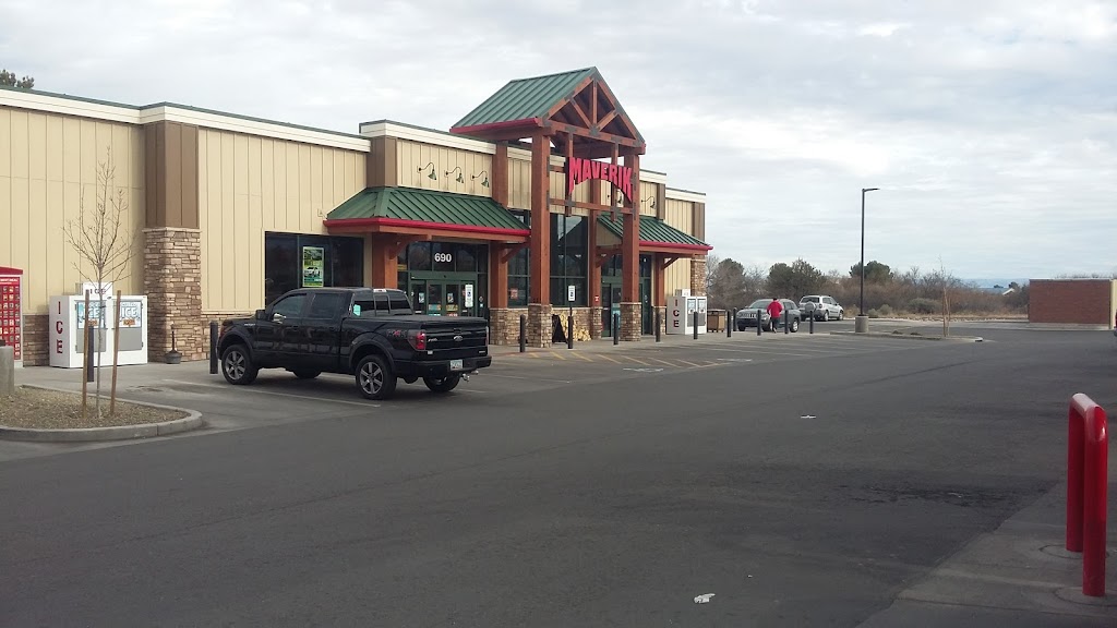 Maverik Adventures First Stop | restaurant | 690 AZ-89A, Cottonwood, AZ 86326, USA | 9286490713 OR +1 928-649-0713