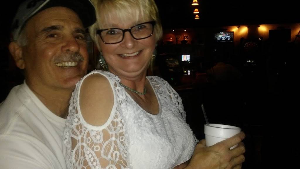 Hong Kong Chinese Restaurant | restaurant | 3387 Hwy 9 E, Little River, SC 29566, USA | 8433902828 OR +1 843-390-2828