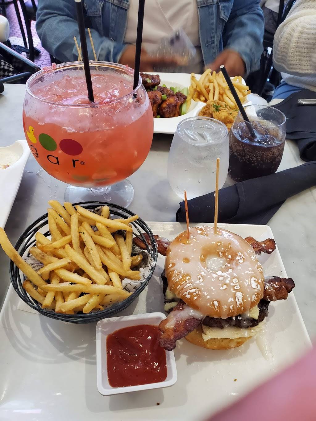 Sugar Factory | restaurant | 8371 International Dr #70, Orlando, FL 32819, USA | 4072707082 OR +1 407-270-7082