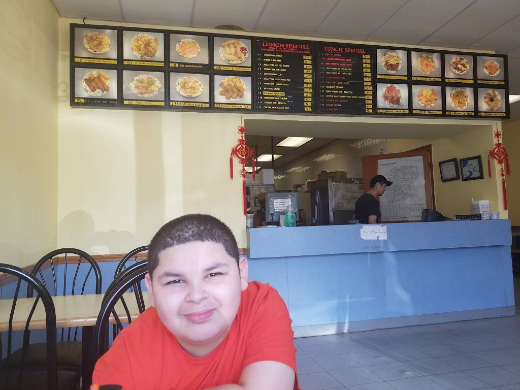 Fu Hing | restaurant | 49 Jackson St, Methuen, MA 01844, USA | 9786833333 OR +1 978-683-3333