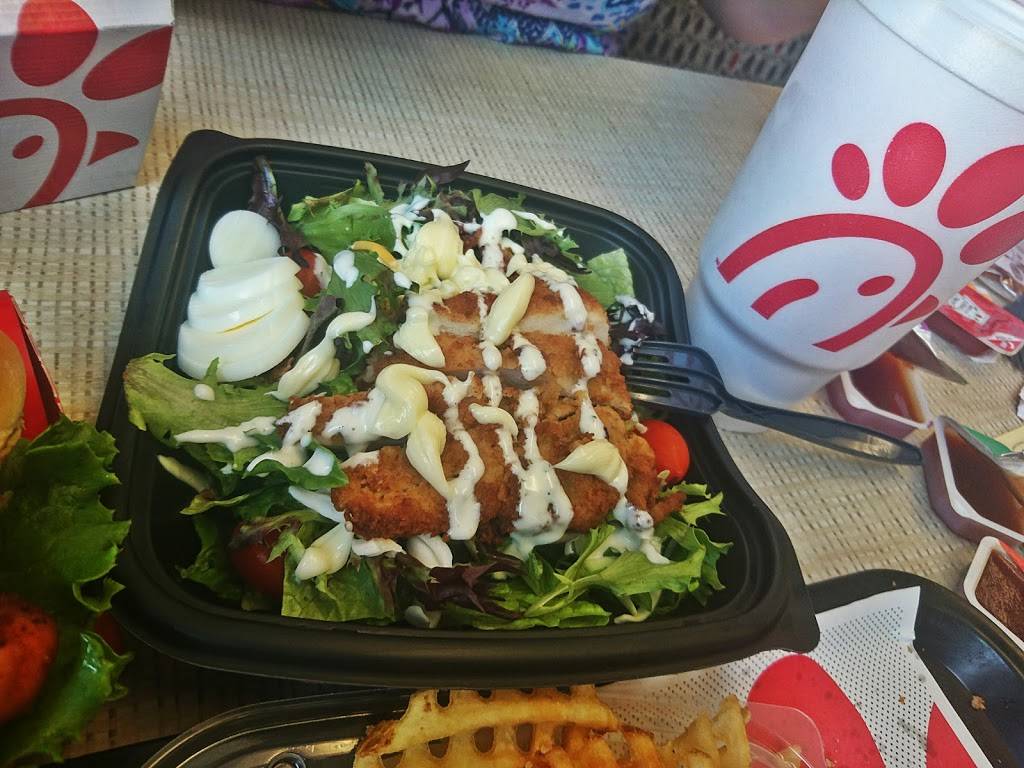 Chick-fil-A | restaurant | 3990 John R St, Detroit, MI 48201, USA | 3138310200 OR +1 313-831-0200