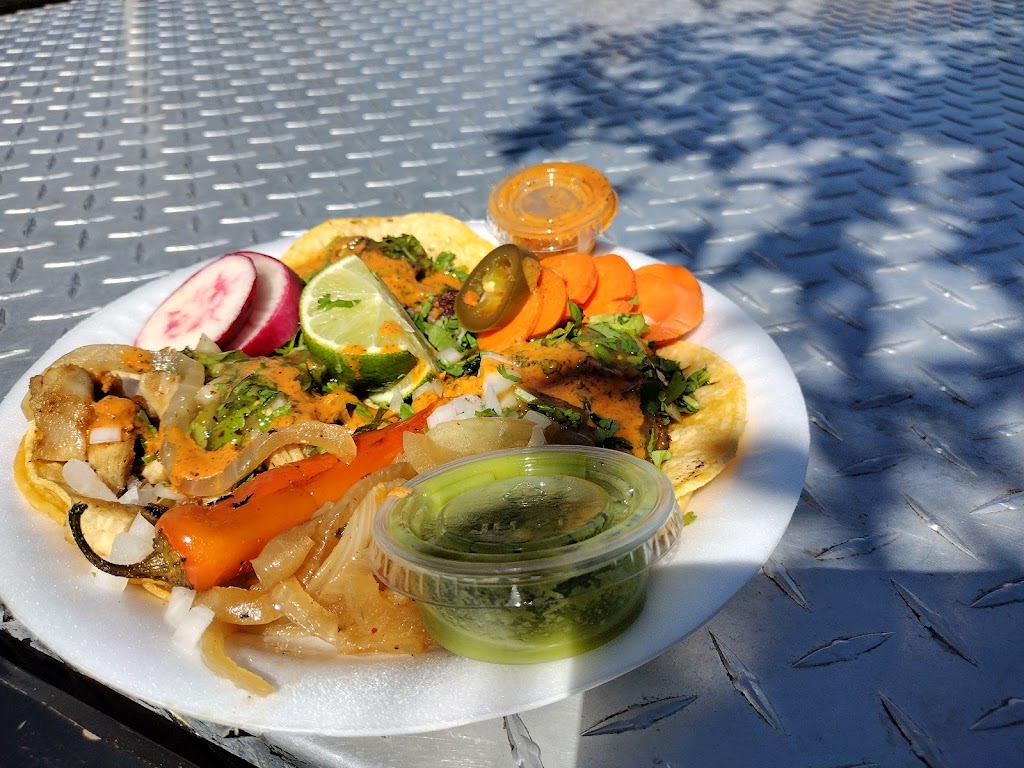 La Piñata Taqueria | restaurant | 809 Broadway, Vallejo, CA 94590, USA | 7073348381 OR +1 707-334-8381