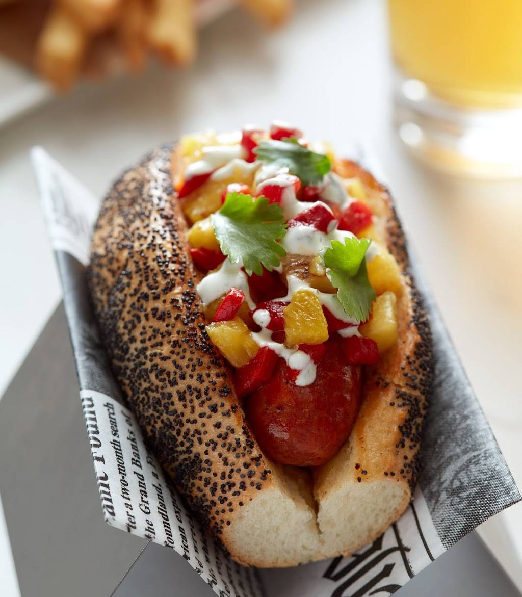 The Visiteur | restaurant | 1221 22nd St NW, Washington, DC 20037, USA | 2028721500 OR +1 202-872-1500