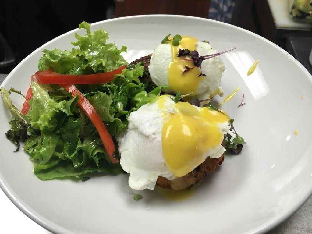 Aurelia - Honest Food & Drink | restaurant | 16 N Main St, Chagrin Falls, OH 44022, USA | 4406007770 OR +1 440-600-7770