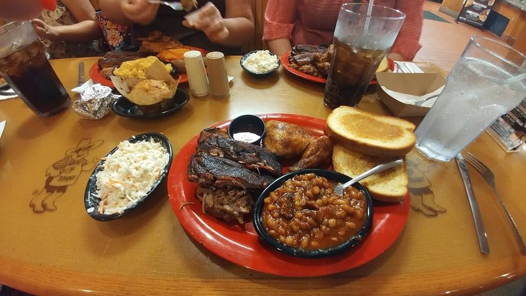 Sonnys BBQ | restaurant | 750 W Main St, Inverness, FL 34450, USA | 3523412686 OR +1 352-341-2686