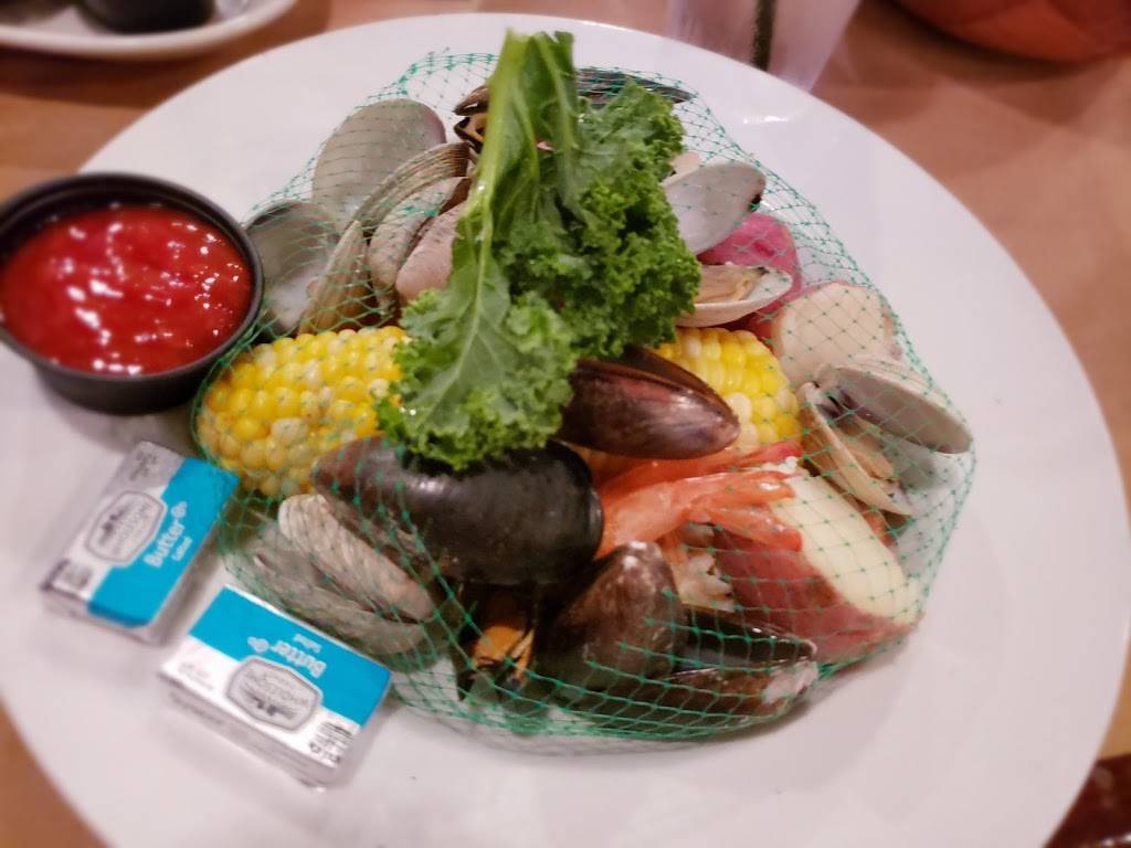 Riggins Crabhouse | restaurant | 607 Ridge Rd, Lantana, FL 33462, USA | 5615863000 OR +1 561-586-3000