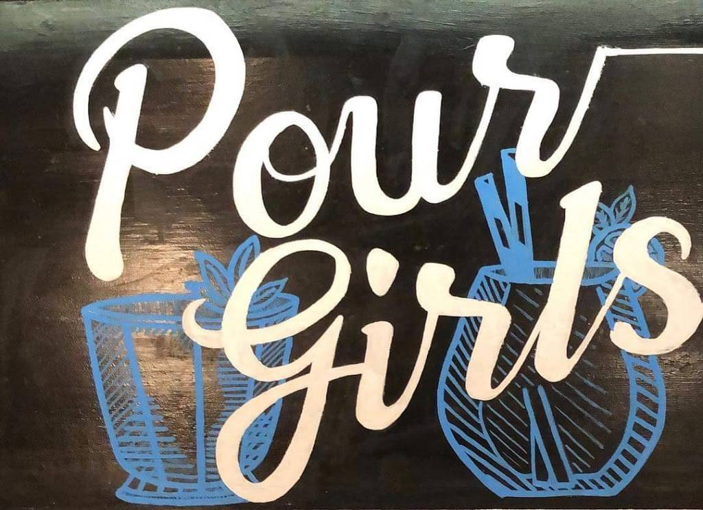 Pour Girls | restaurant | 17 E Queens Way, Hampton, VA 23669, USA | 7572245829 OR +1 757-224-5829