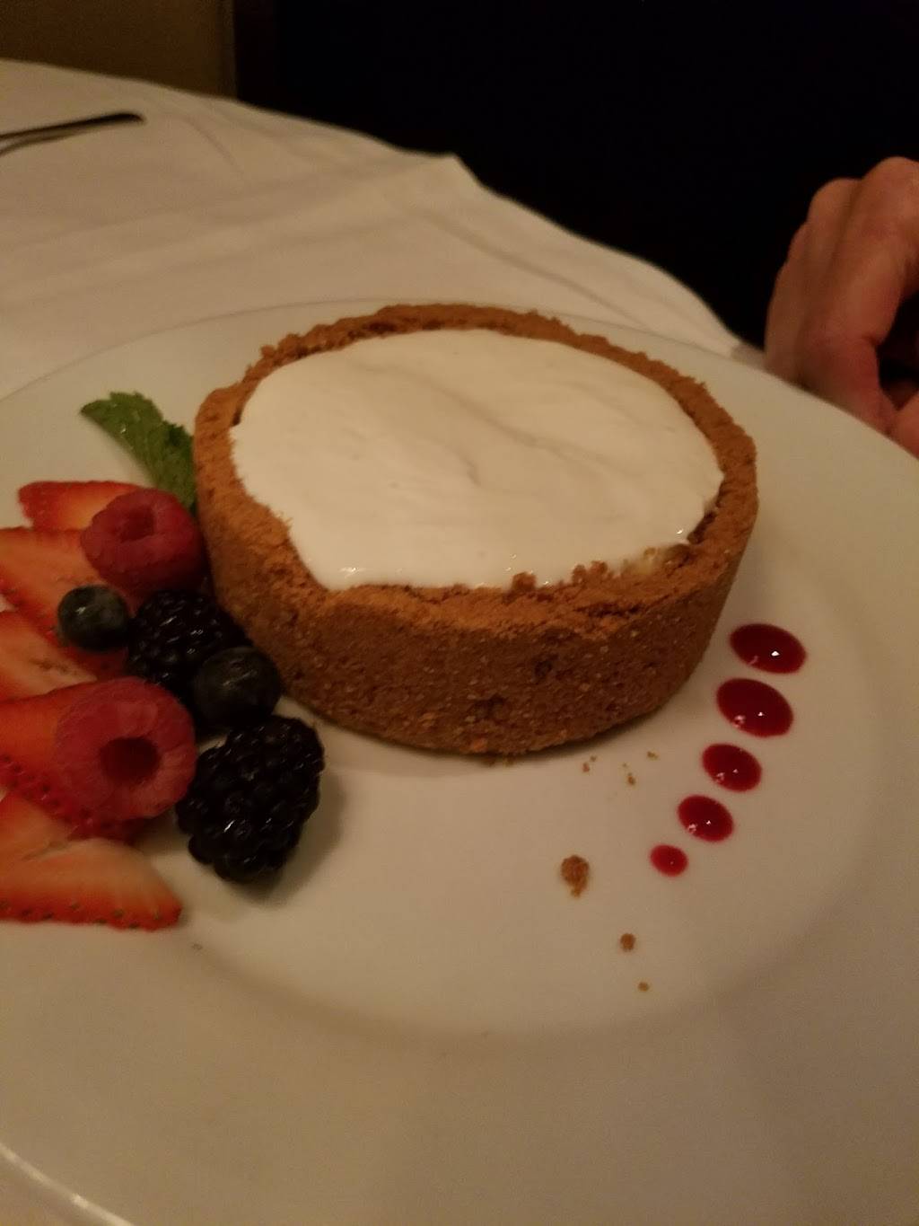 Ruths Chris Steak House | restaurant | 2137 Deming Way, Middleton, WI 53562, USA | 6088287884 OR +1 608-828-7884