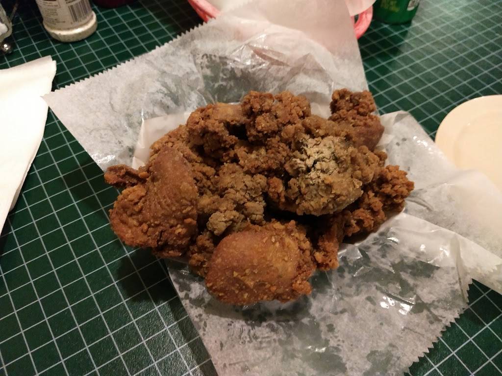 Chicken Marys | restaurant | 1133 E 600th Ave, Pittsburg, KS 66762, USA | 6202319510 OR +1 620-231-9510