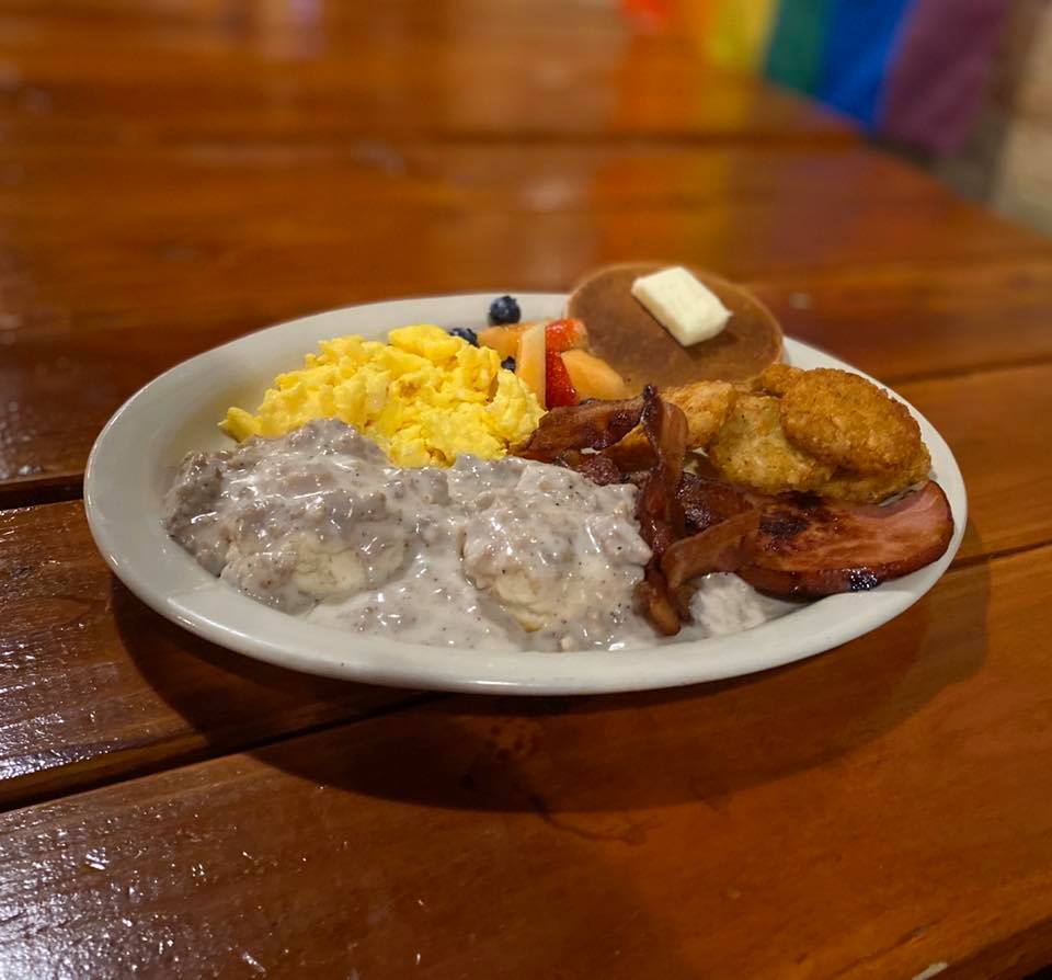 Shamrock Bar & Grille | night club | 117 W Main St, Madison, WI 53703, USA | 6082598480 OR +1 608-259-8480