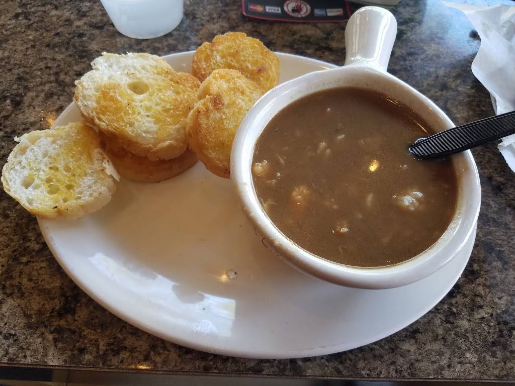 The Crawfish House | restaurant | 1801 Government St #3942, Ocean Springs, MS 39564, USA | 2282151689 OR +1 228-215-1689