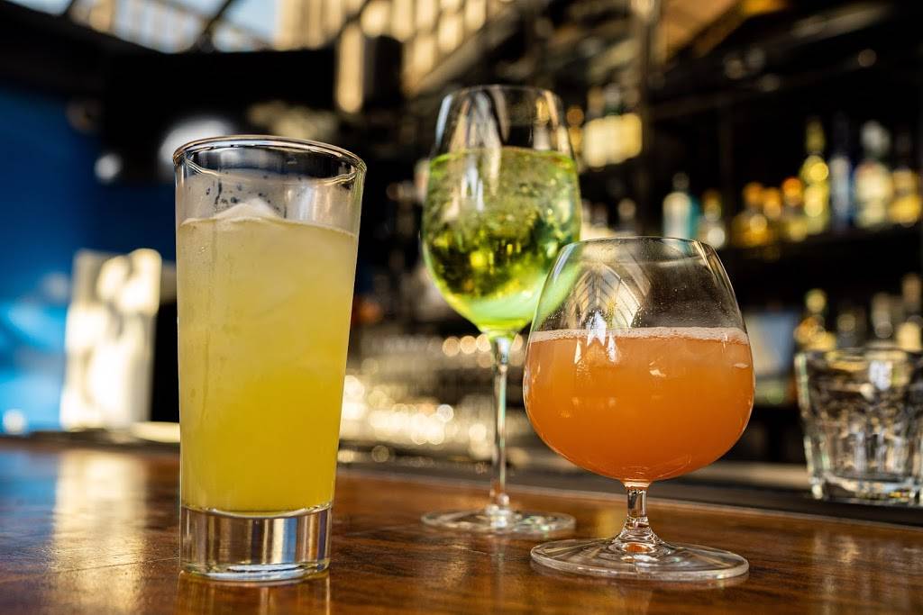 Solstice Restaurant & Bar | restaurant | 1980 Union St, San Francisco, CA 94123, USA | 4158298650 OR +1 415-829-8650