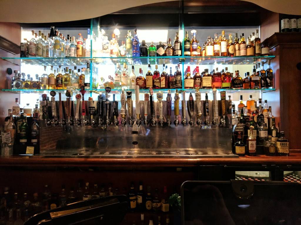 BRKLYN Beer Garden | restaurant | C Terminal Gate 68, Kennedy Dr, Queens, NY 14845, USA | 7187512899 OR +1 718-751-2899