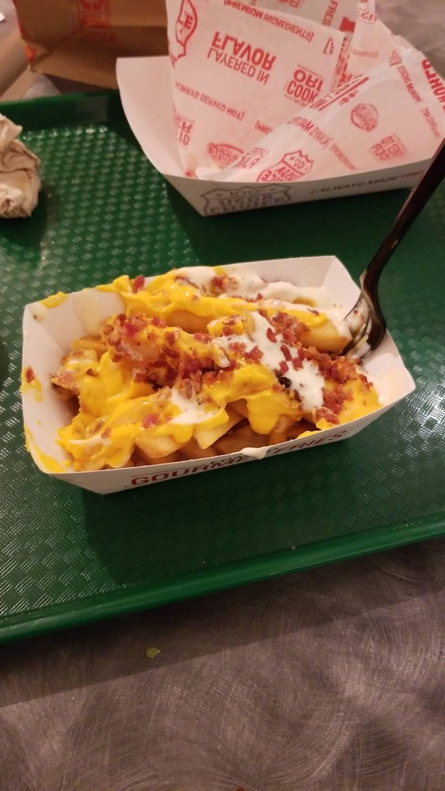 Charleys Philly Steaks | restaurant | 2200 Eastridge Loop Ste 9206, San Jose, CA 95122, USA | 4085326575 OR +1 408-532-6575