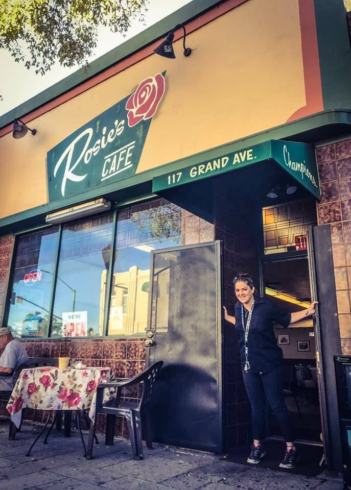 Rosies Cafe | restaurant | 117 W Grand Ave, Escondido, CA 92025, USA | 4422488663 OR +1 442-248-8663