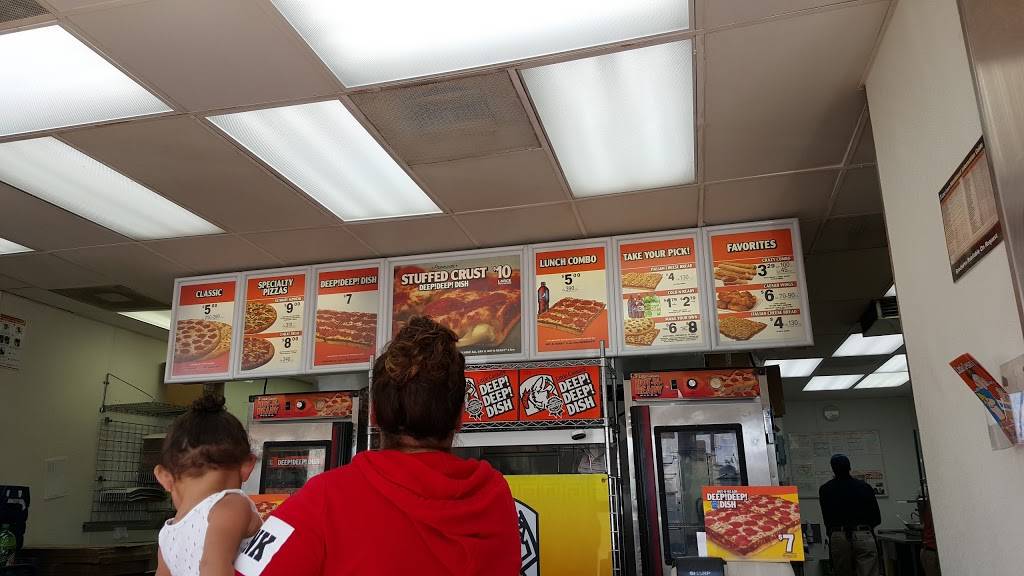 Little Caesars Pizza | meal takeaway | 130 E Covina Blvd, Covina, CA 91722, USA | 6269151581 OR +1 626-915-1581