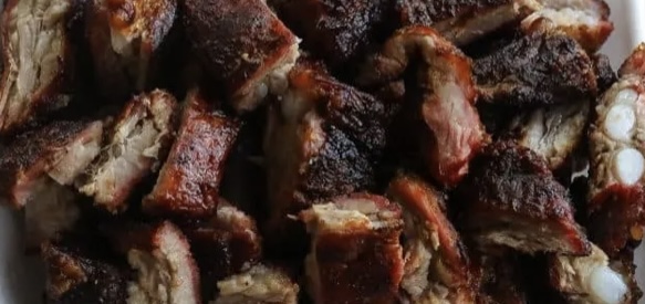 Ucity Bar B. Q. and Grill | restaurant | 7293 Olive Blvd, University City, MO 63130, USA | 3142269104 OR +1 314-226-9104