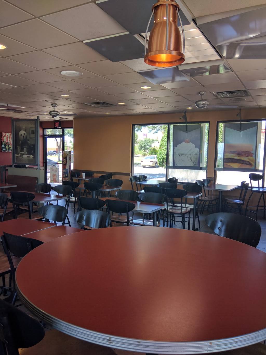 Jack in the Box | restaurant | 14910 FM1825, Pflugerville, TX 78660, USA | 5122512576 OR +1 512-251-2576