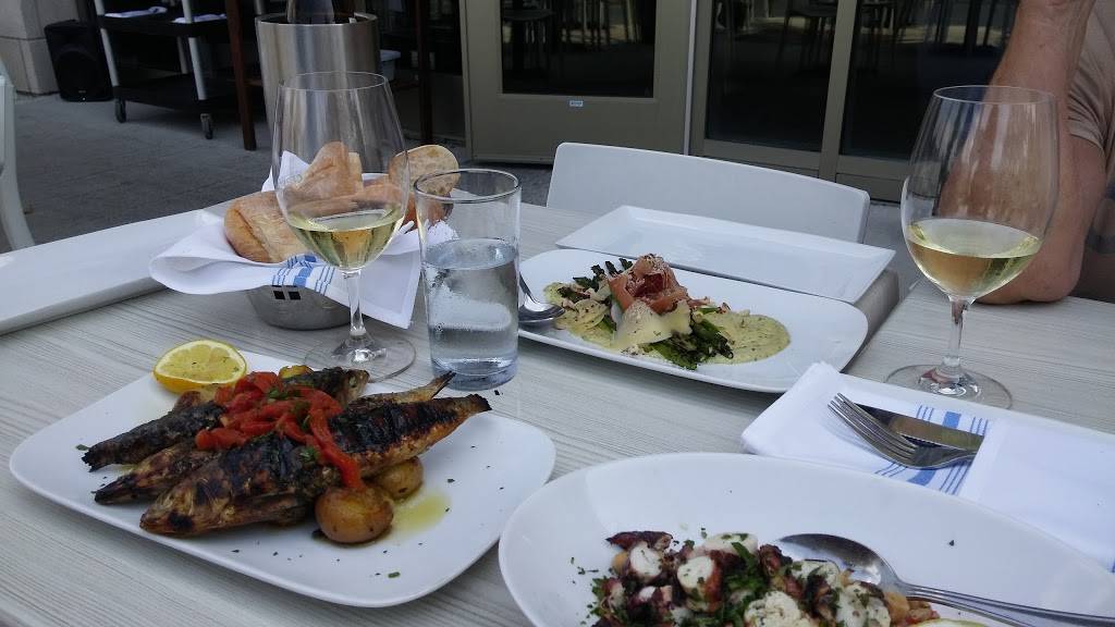 Cervéjaria | restaurant | 540 Rue DAvaugour Suite 1600, Boucherville, QC J4B 0G6, Canada | 4509063444 OR +1 450-906-3444