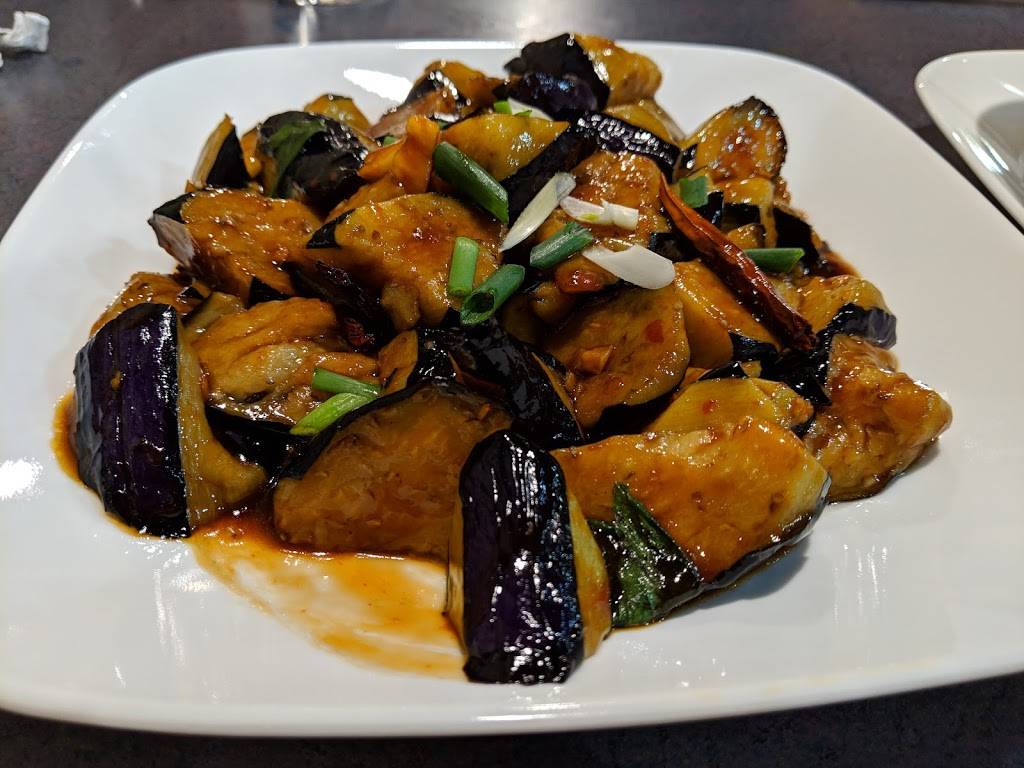 High Peak Asian Restaurant | meal delivery | 333 N 78th St, Omaha, NE 68114, USA | 4029343555 OR +1 402-934-3555