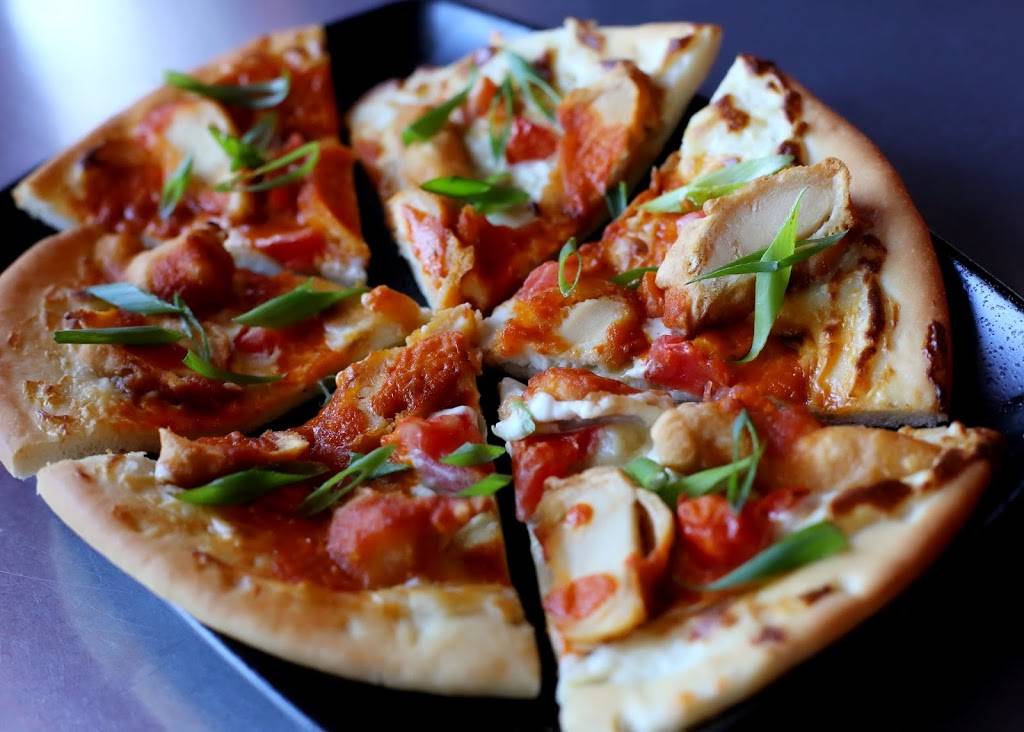 Two Bucks Parma | restaurant | 7880 Broadview Rd, Parma, OH 44134, USA | 2162366555 OR +1 216-236-6555