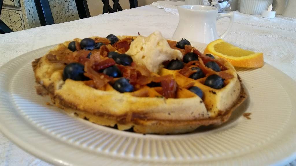 Old Brick Cafe | cafe | 401 S Talbot St, St Michaels, MD 21663, USA | 4107453323 OR +1 410-745-3323