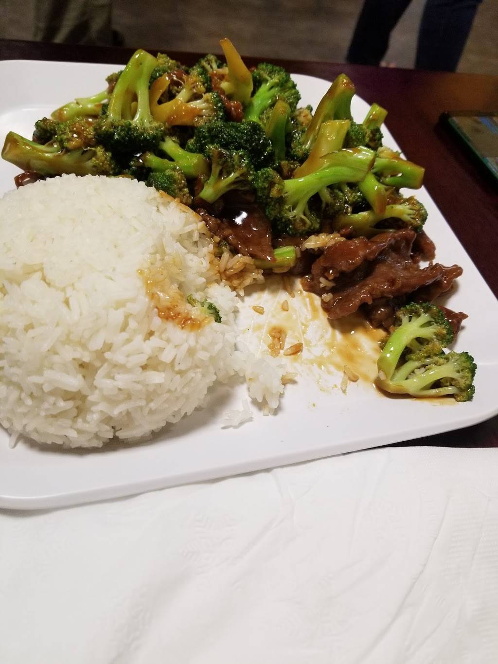 China Bistro | restaurant | 10968 E US Hwy 36, Avon, IN 46123, USA | 3172730898 OR +1 317-273-0898