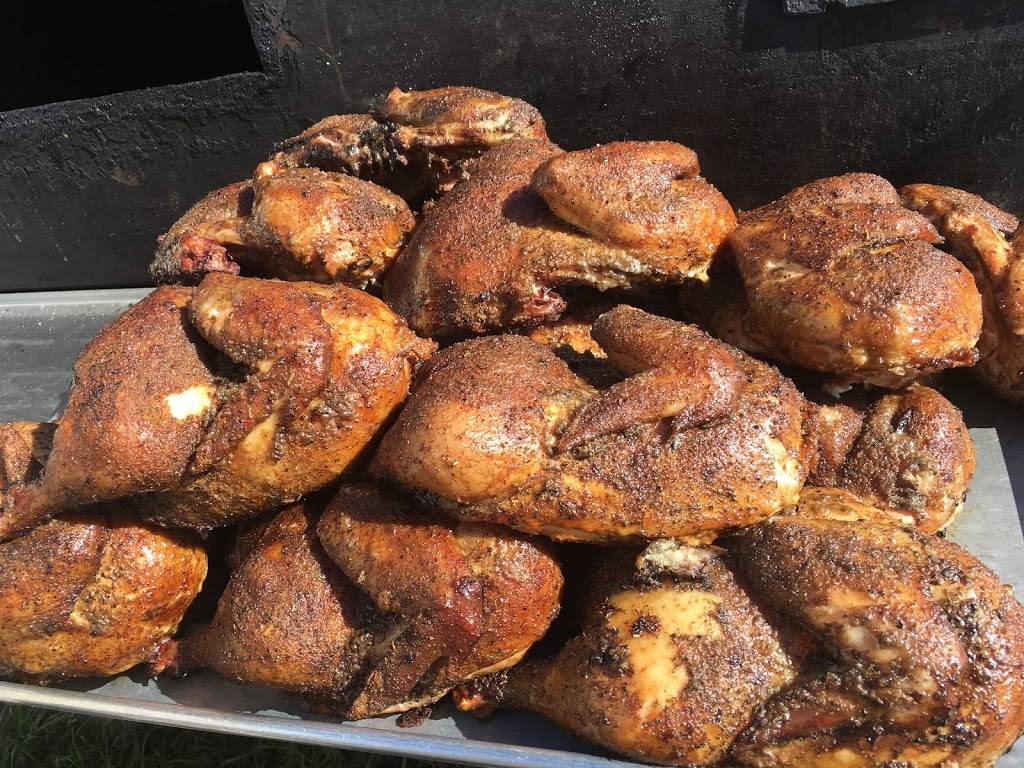 Big Lees - Serious About Barbecue | restaurant | 3925 SE 45th Ct, Ocala, FL 34480, USA | 3523049105 OR +1 352-304-9105