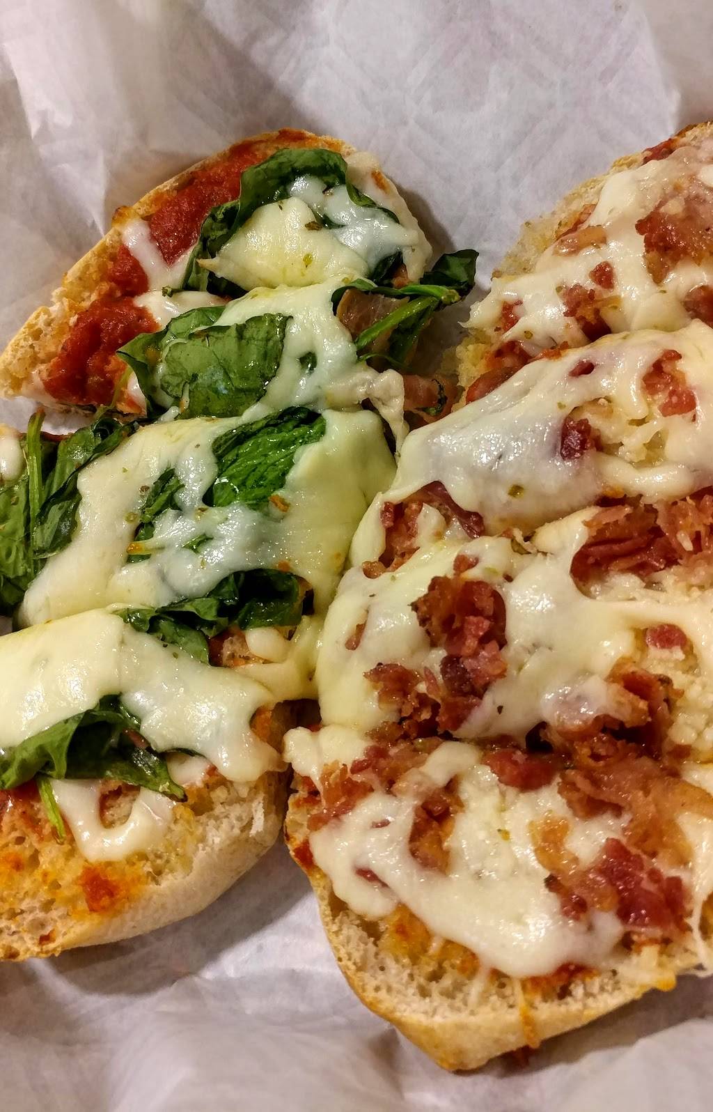 Alfonsos Pizza | restaurant | 514 N Main St, Carrollton, IL 62016, USA | 2179425513 OR +1 217-942-5513