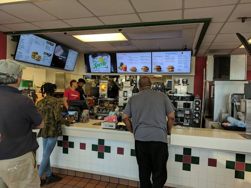 McDonalds | cafe | 5520 W Broad St, Richmond, VA 23230, USA | 8042827514 OR +1 804-282-7514