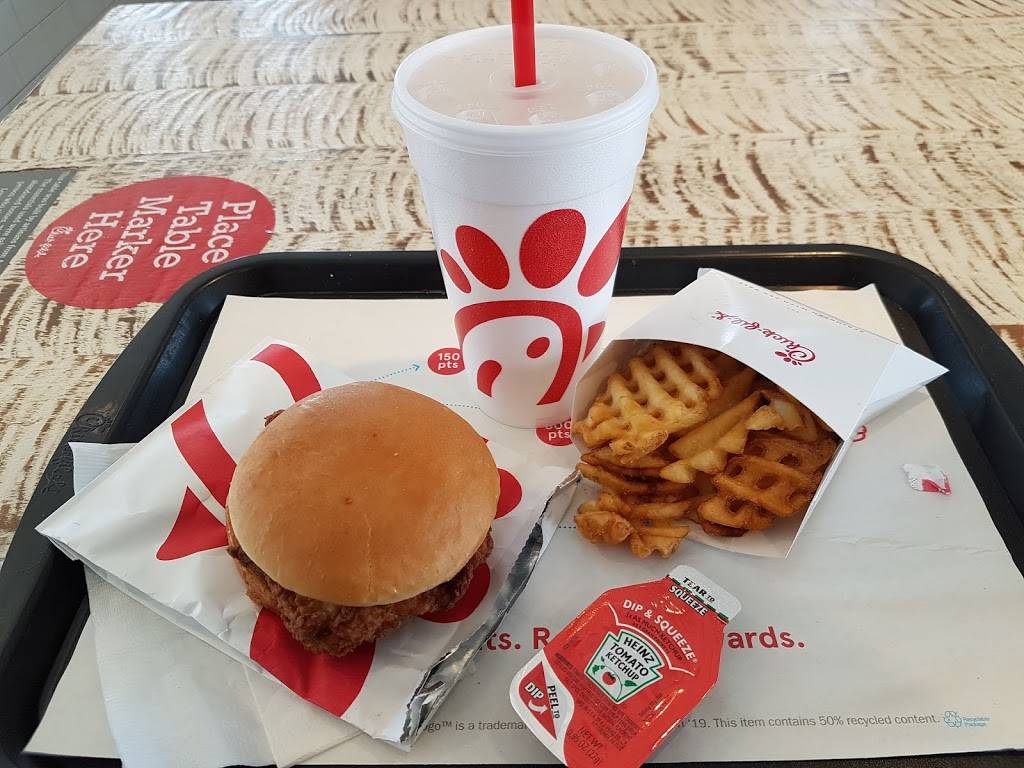 Chick-fil-A | restaurant | 5617 W Saginaw Hwy, Lansing, MI 48917, USA | 5173217800 OR +1 517-321-7800