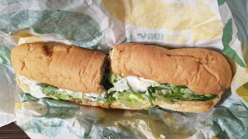 Subway Restaurants | restaurant | 17131 Farm to Market Rd 529, Houston, TX 77095, USA | 2813452224 OR +1 281-345-2224