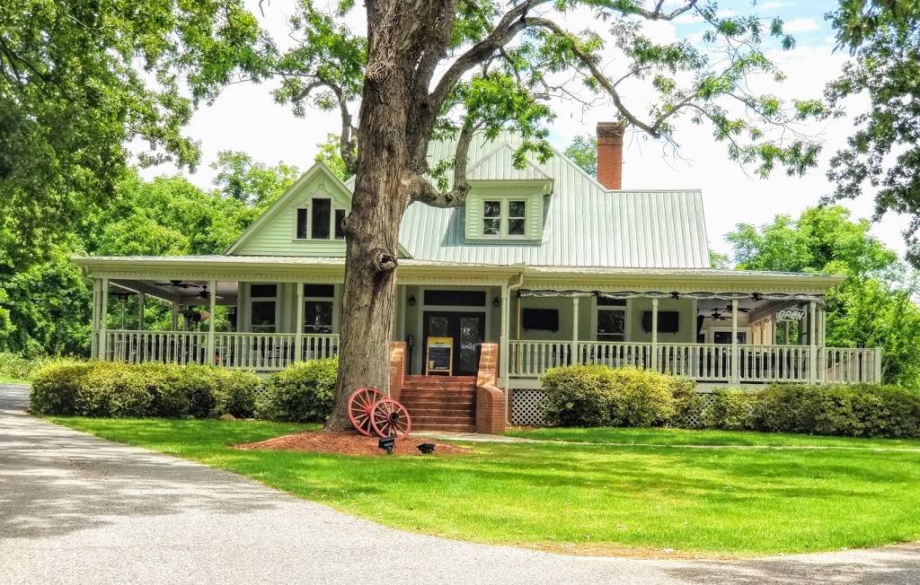 The Carriage House Buffet of Jefferson | restaurant | 1235 Athens St, Jefferson, GA 30549, USA | 7063671385 OR +1 706-367-1385