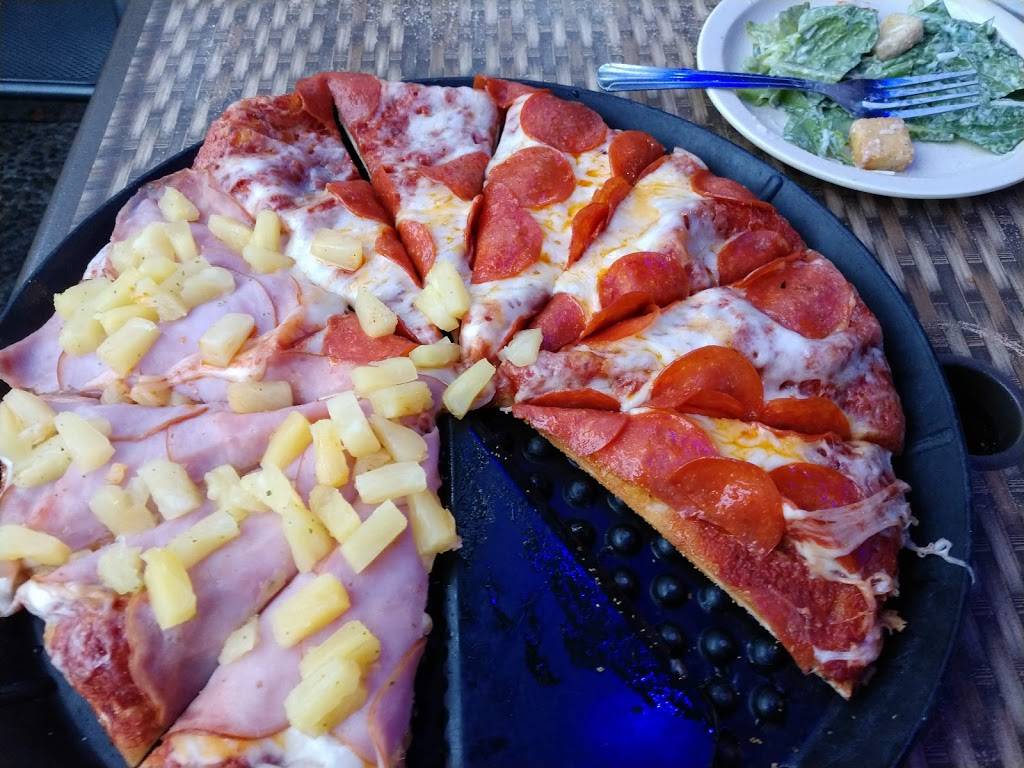 Fultanos Pizza | restaurant | 200 N Hemlock St, Cannon Beach, OR 97110, USA | 5034369717 OR +1 503-436-9717