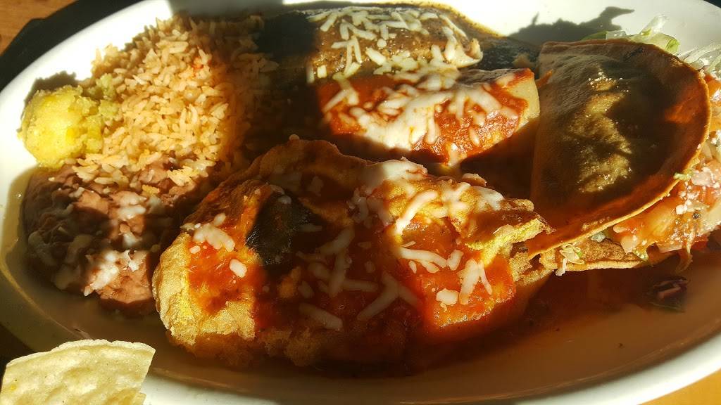 El Torito | restaurant | 1161 W Rancho Vista Blvd, Palmdale, CA 93551, USA | 6612744502 OR +1 661-274-4502