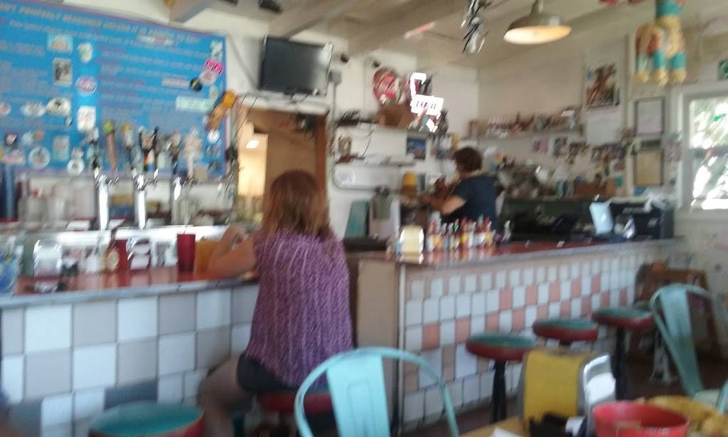 Juanita Juanita | restaurant | 19114 Arnold Dr, Sonoma, CA 95476, USA | 7079353981 OR +1 707-935-3981