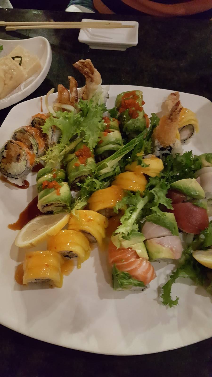 Osaka | restaurant | 22423 Union Tpke, Oakland Gardens, NY 11364, USA | 7182178283 OR +1 718-217-8283