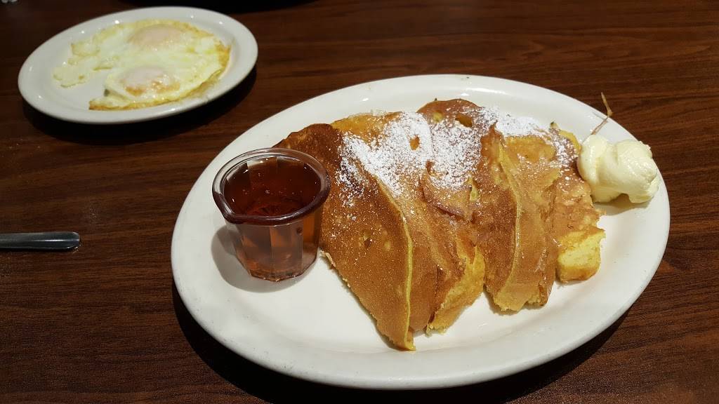 Peris Restaurant | restaurant | 12155 E Carson St, Hawaiian Gardens, CA 90716, USA | 5628652717 OR +1 562-865-2717